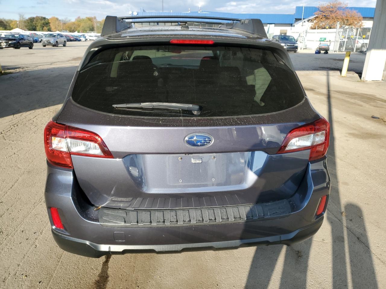 Subaru Outback 2.5i Premium Image 6