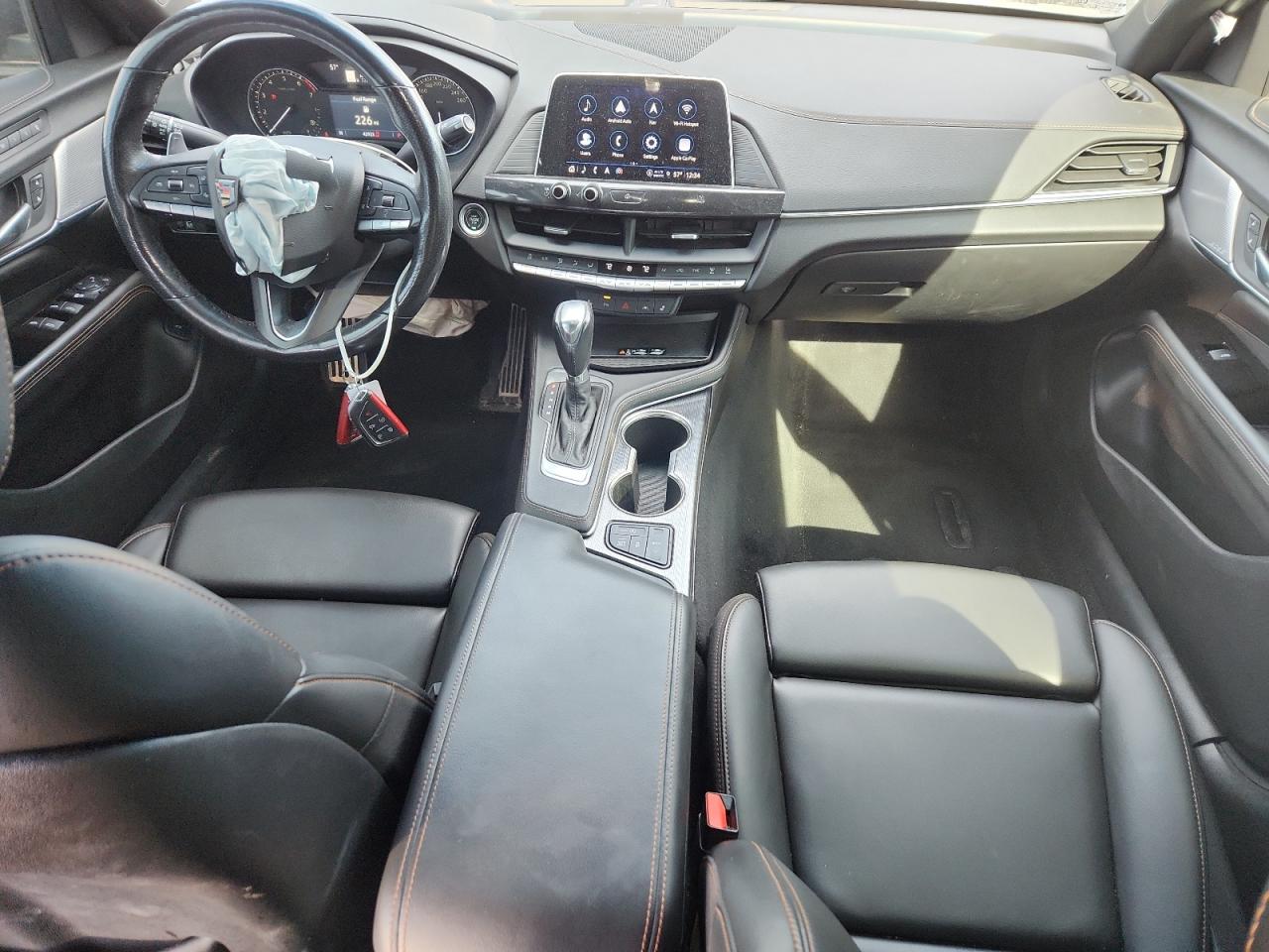 Cadillac CT4 Sport Image 7