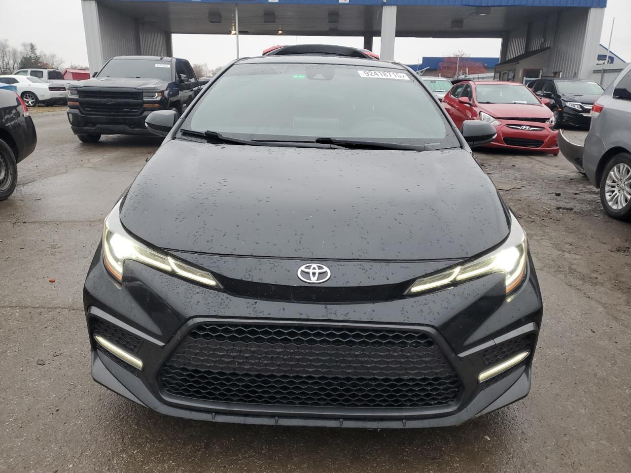 Toyota Corolla Se Image 4