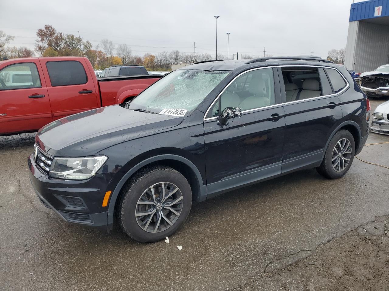 Volkswagen Tiguan Se Image 1