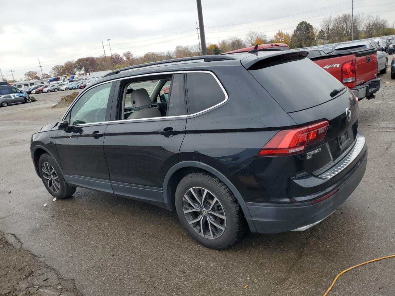 Volkswagen Tiguan Se Image 4