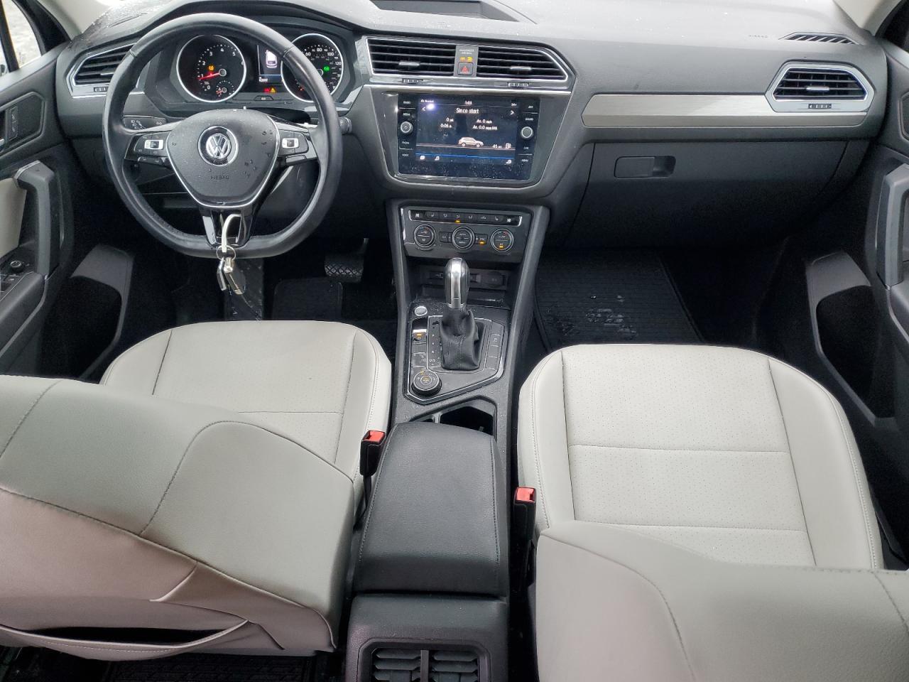 Volkswagen Tiguan Se Image 6