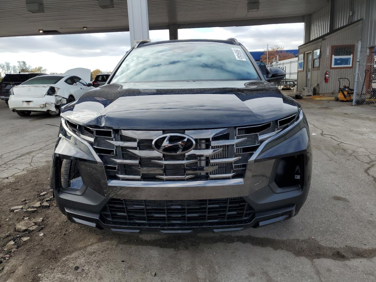 Hyundai SANTA CRUZ Night Image 12