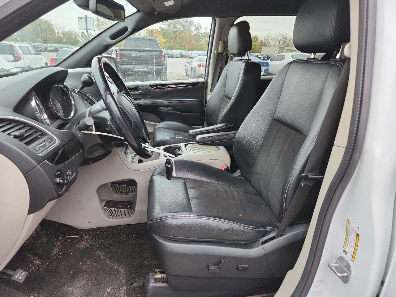 Dodge Caravan Sxt Image 7