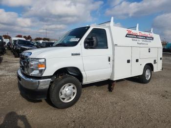  Salvage Ford Econoline