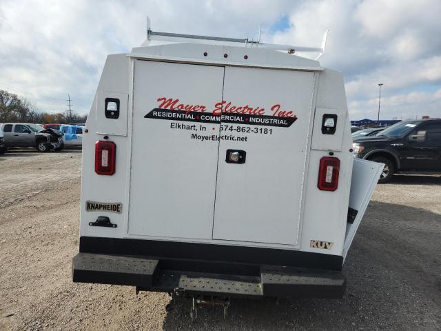 Ford Econoline E350 Super Duty Cutaway Van Image 10