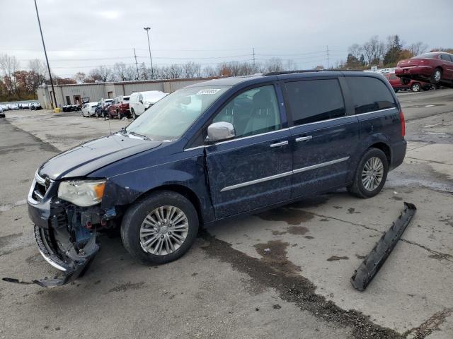  Salvage Chrysler Minivan