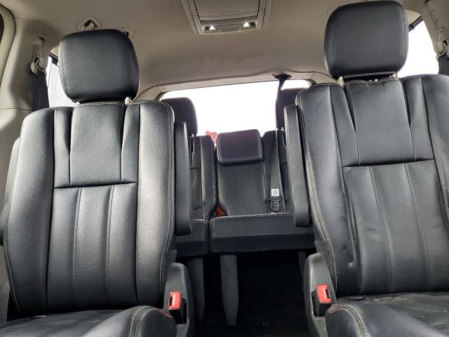 Chrysler Minivan Touring L Image 12