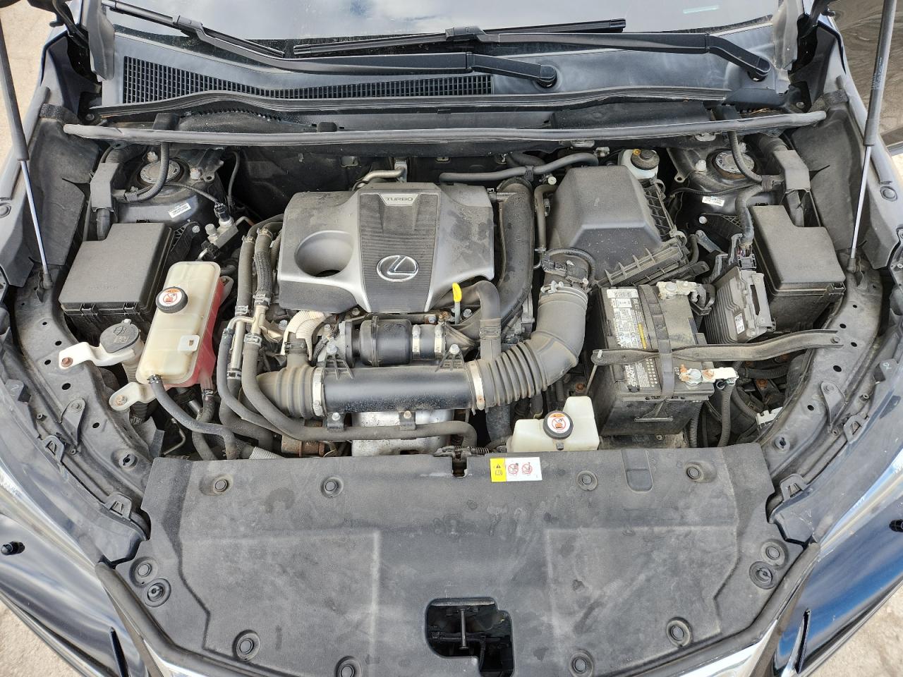 Lexus NX 200t Base Image 13