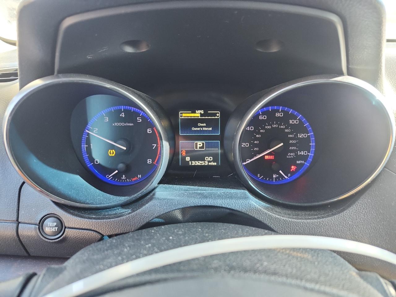 Subaru Outback 2.5i Limited Image 9