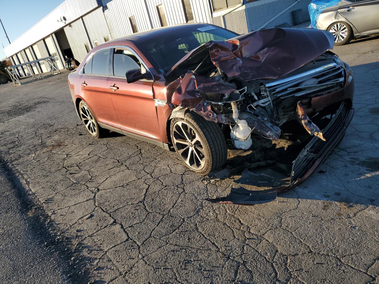 Ford Taurus Sel Image 5