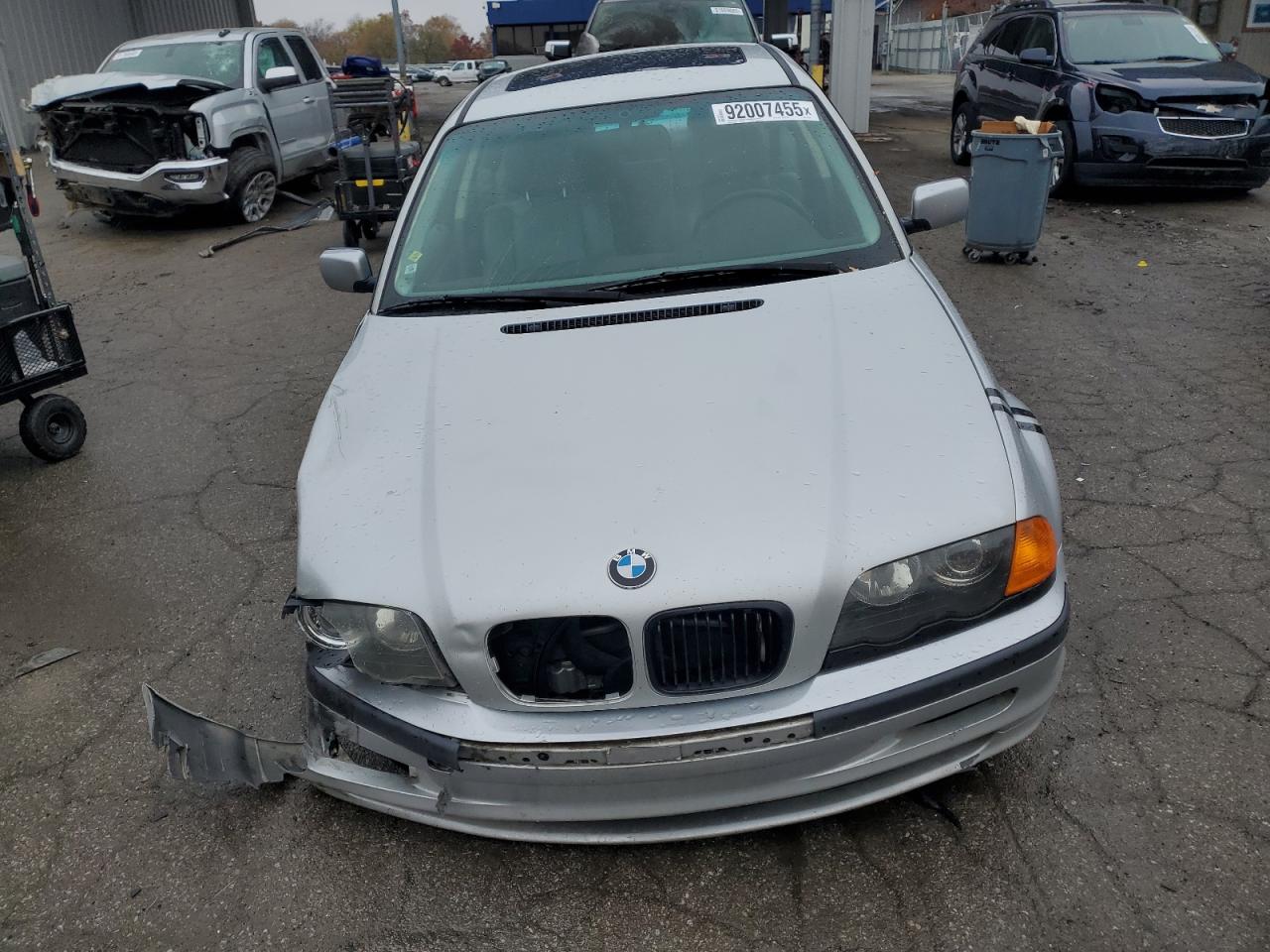 BMW 3 Series I Image 4