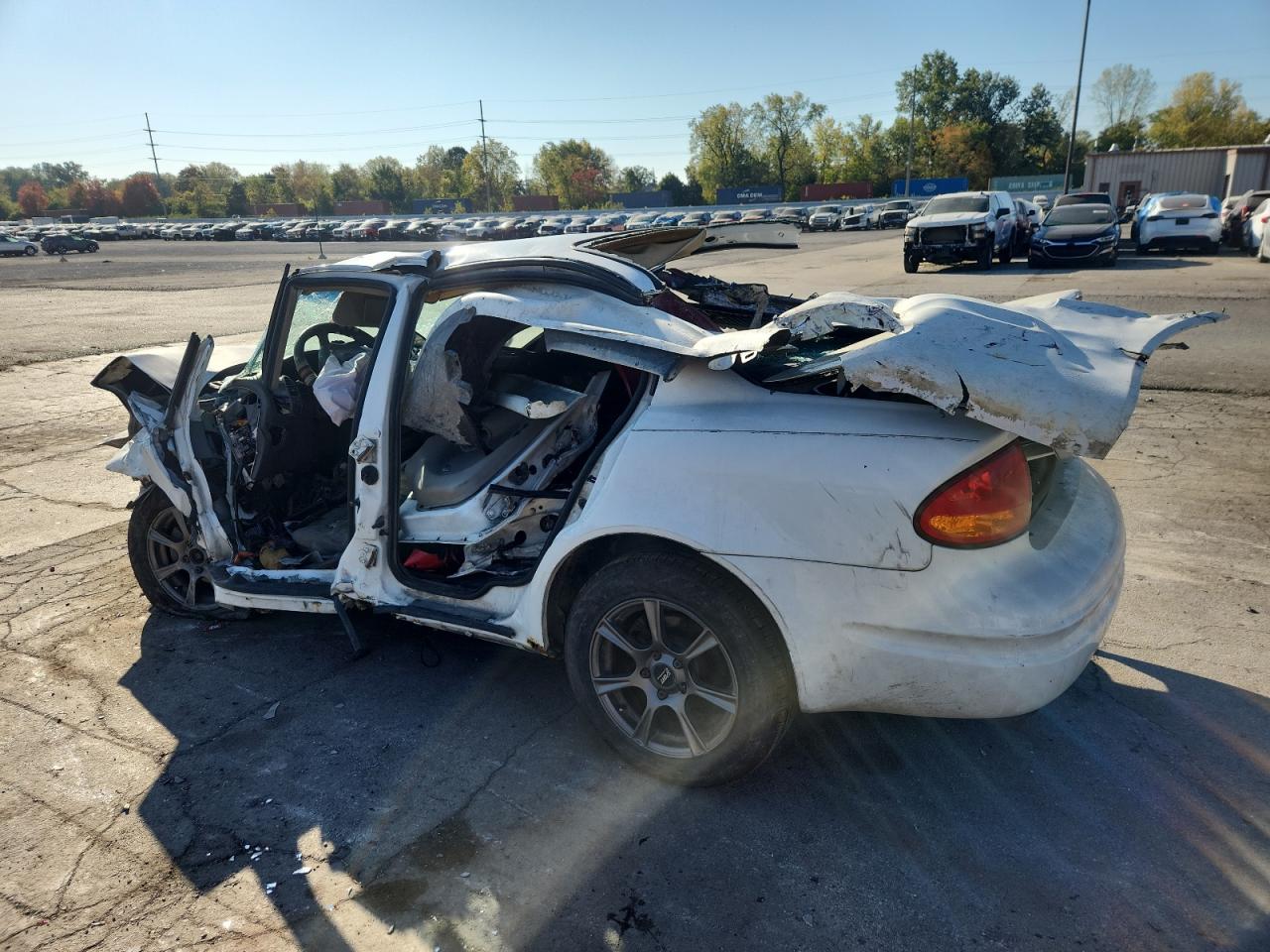 Oldsmobile Alero Gl Image 4