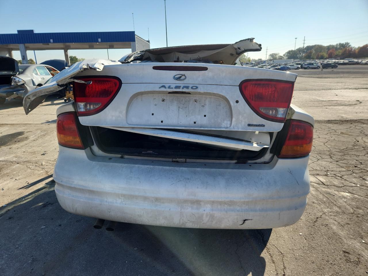 Oldsmobile Alero Gl Image 5