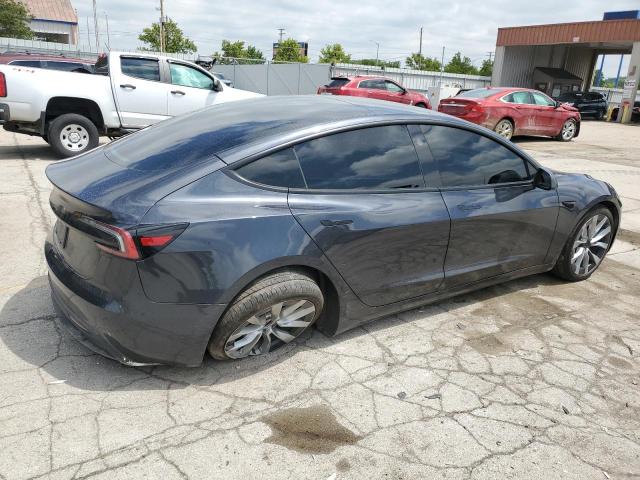 Tesla Model 3 Image 9