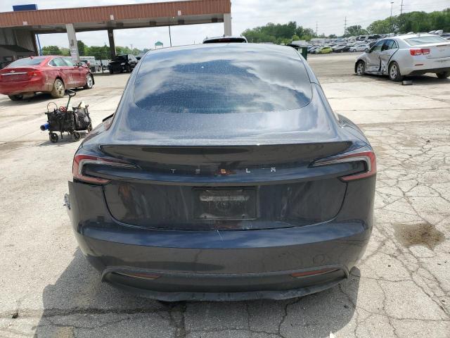 Tesla Model 3 Image 5