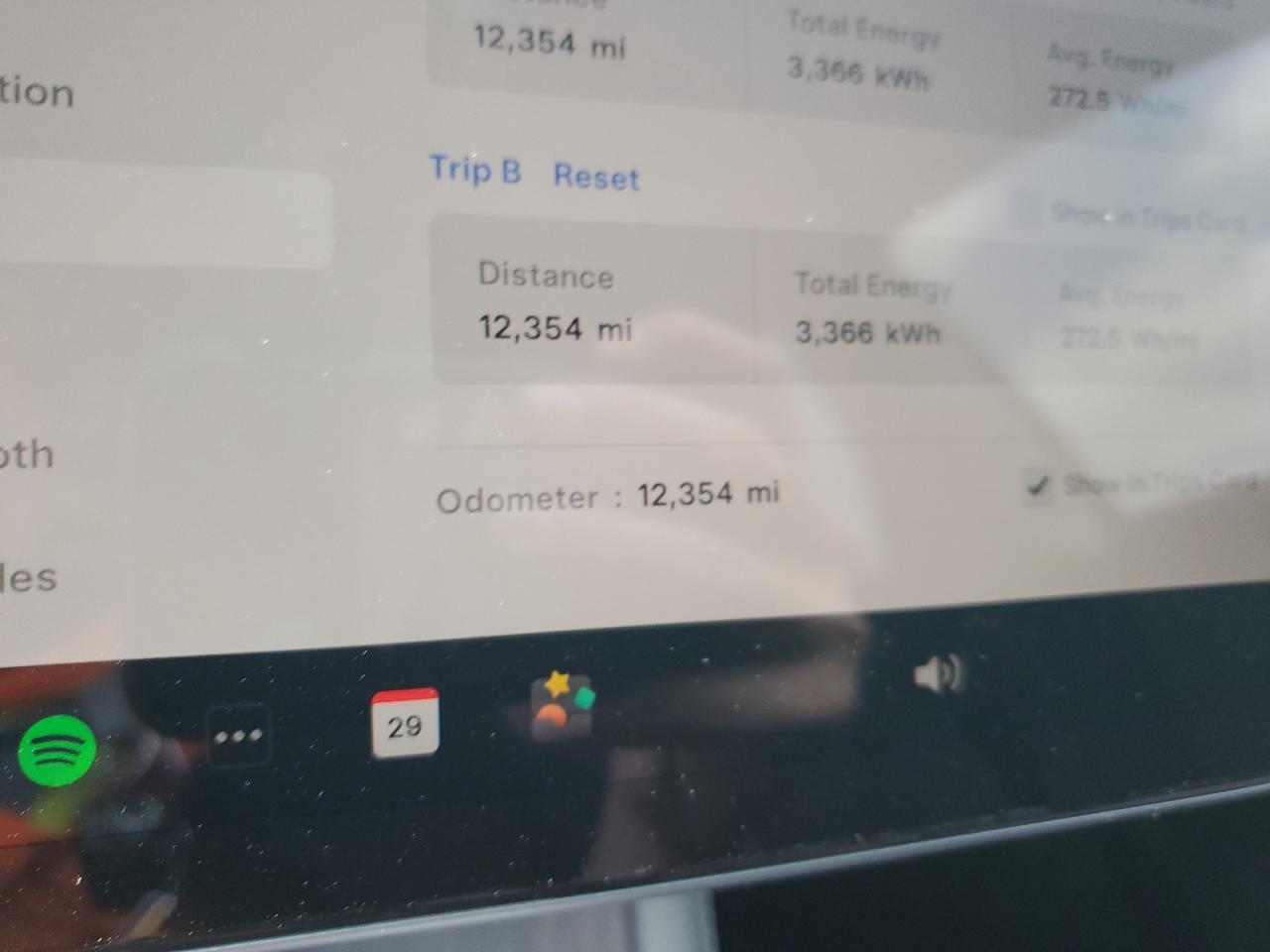 Tesla Model 3 Image 3