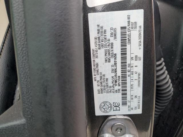 Ford Escape Titanium Image 11