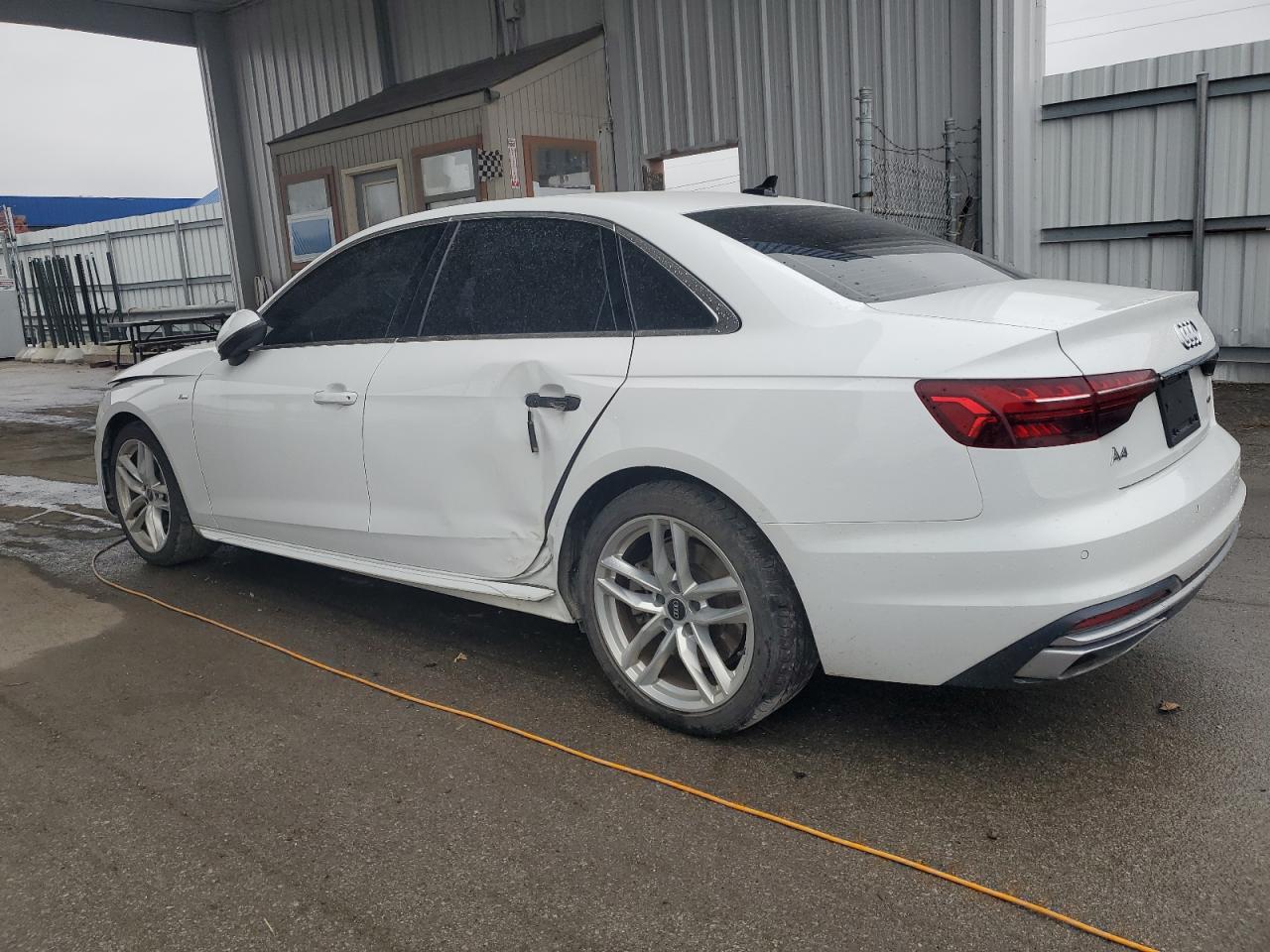 Audi A4 Premium Plus 45 Image 5