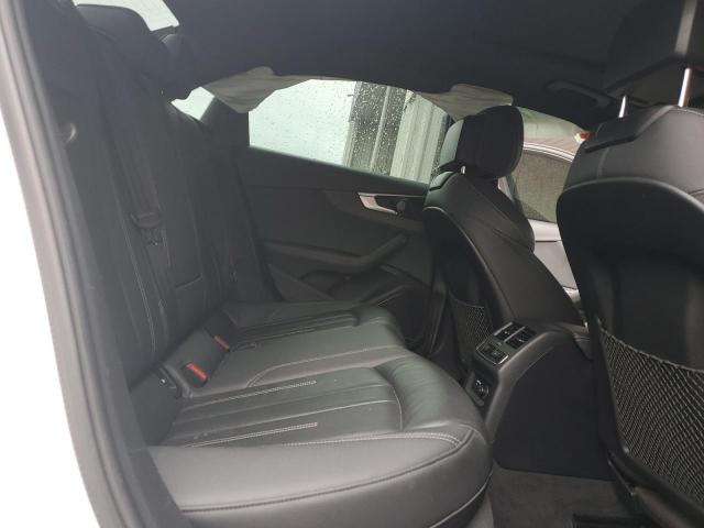 Audi A4 Premium Plus 45 Image 9