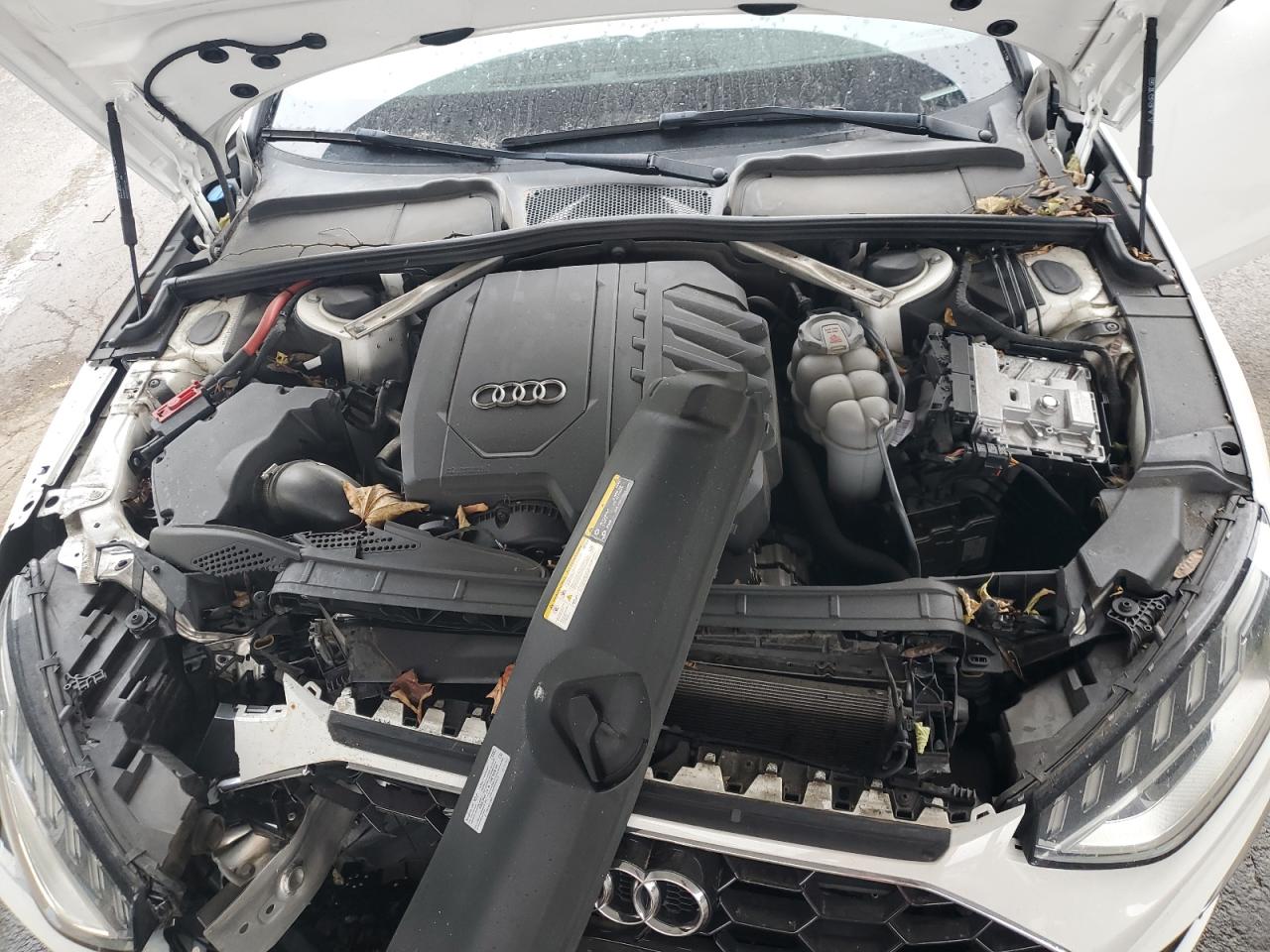 Audi A4 Premium Plus 45 Image 10