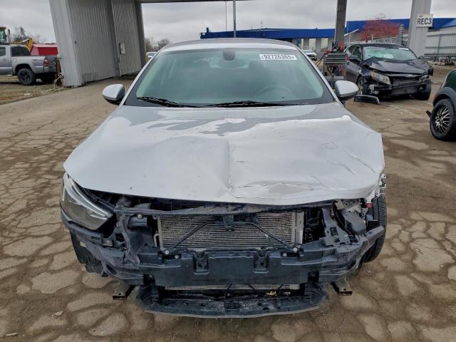 Buick Regal Preferred Image 4