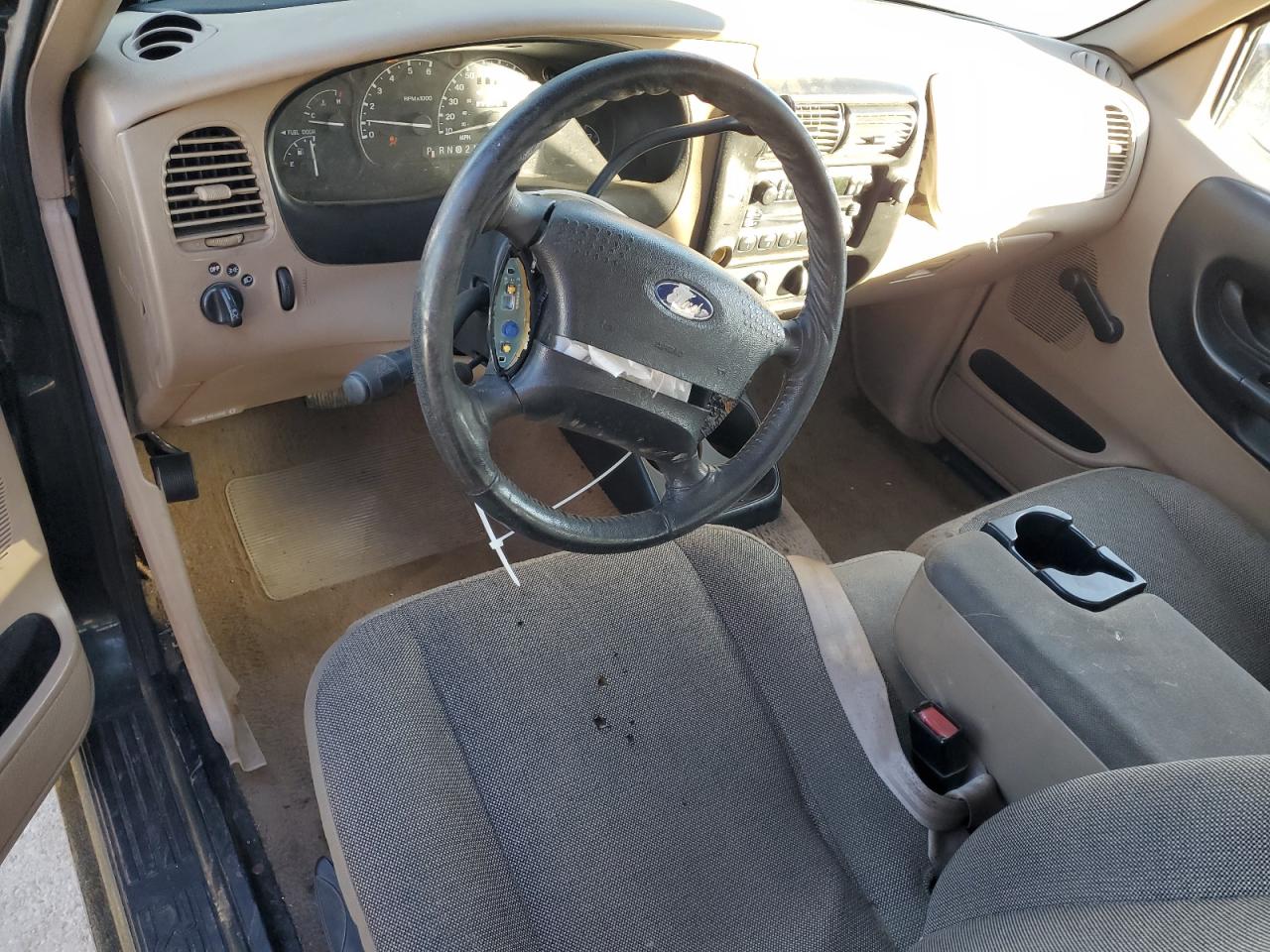 Ford Ranger Super Cab Image 10