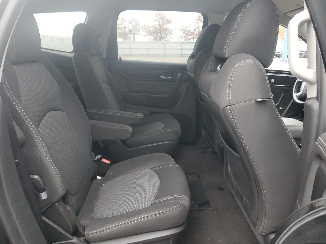 Chevrolet Traverse Lt Image 6