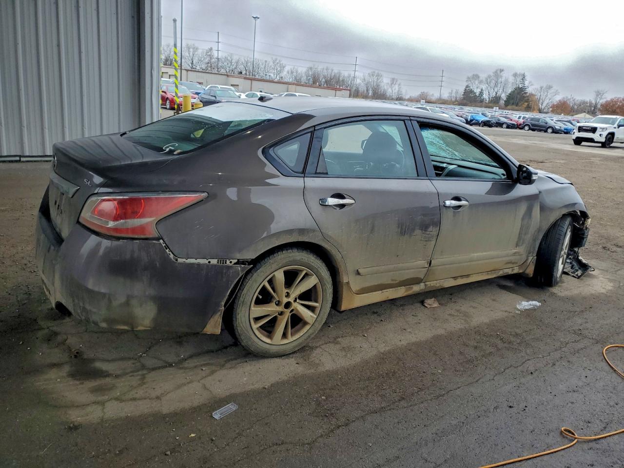 Nissan Altima 2.5 Image 5