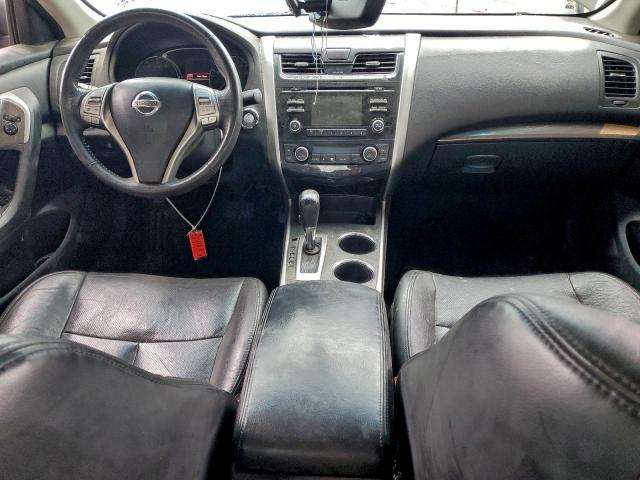 Nissan Altima 2.5 Image 10