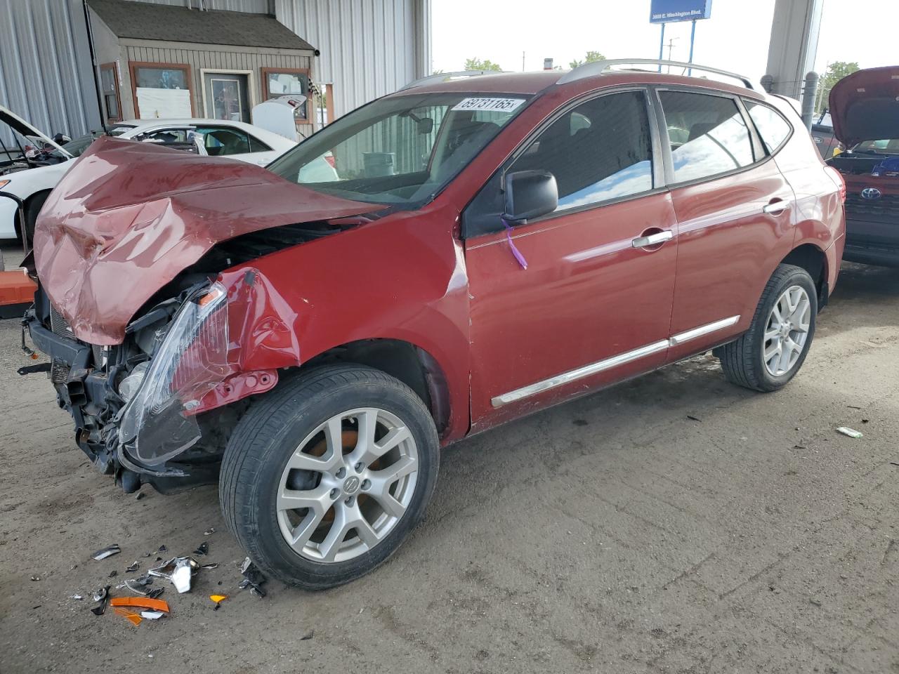 Nissan Rogue S Image 1