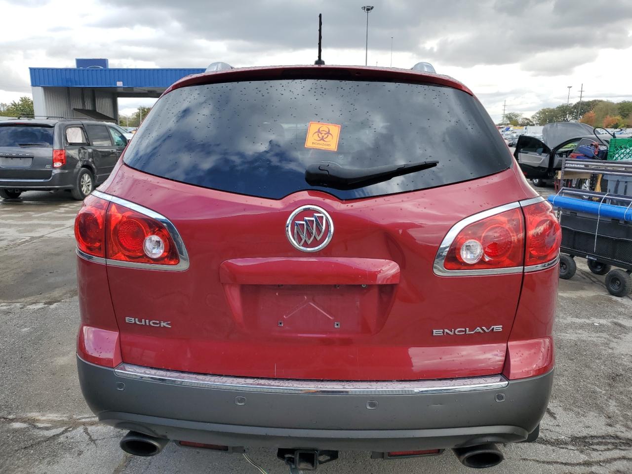 Buick Enclave Image 12