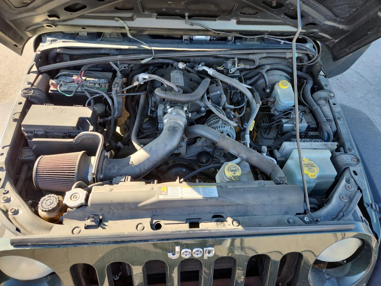 Jeep Wrangler Sport Image 9