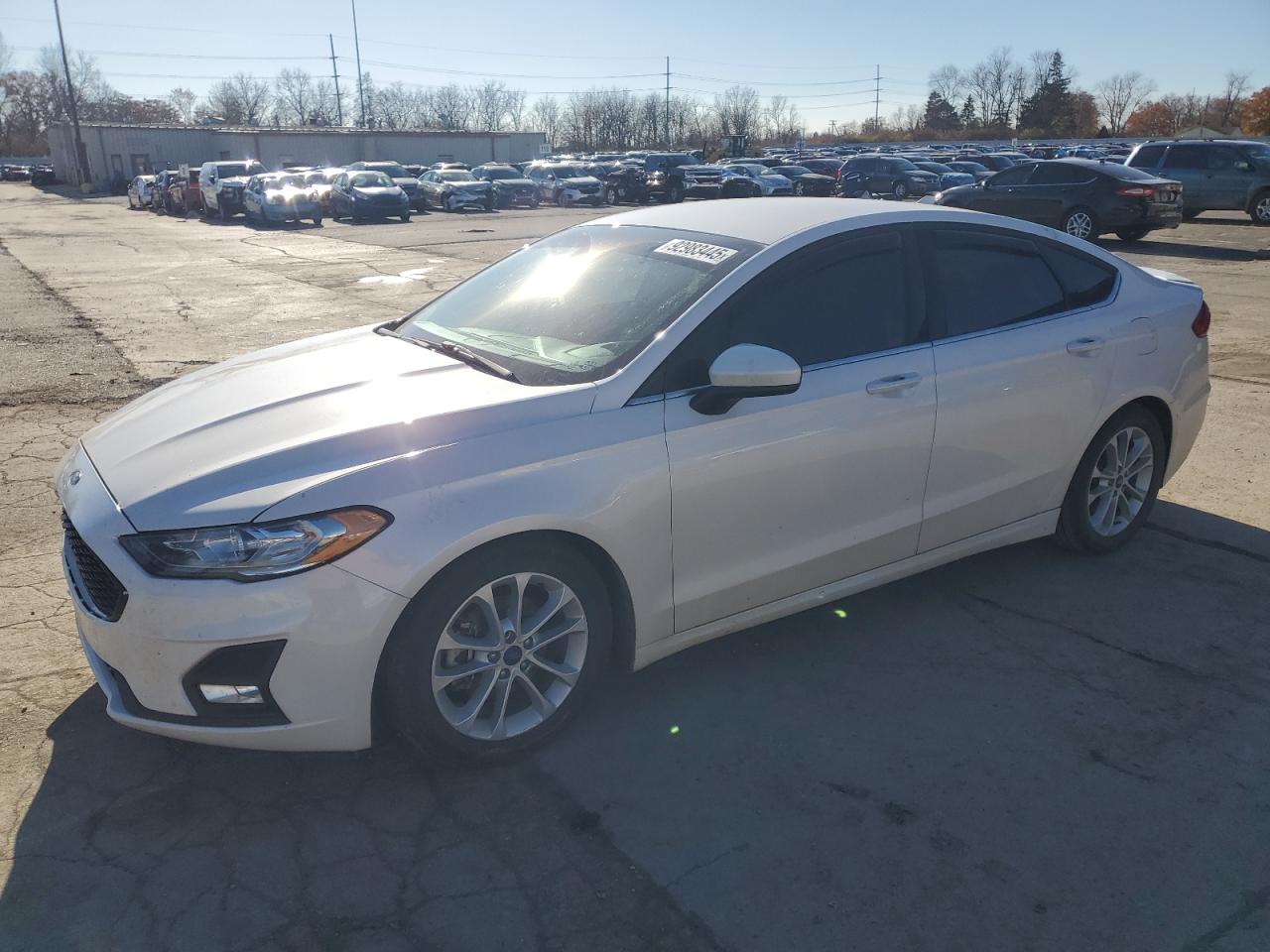 Ford Fusion Se Image 1