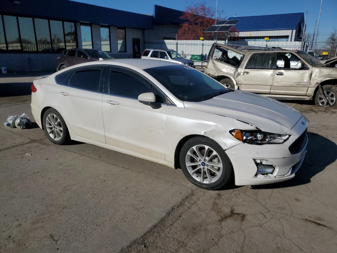Ford Fusion Se Image 5