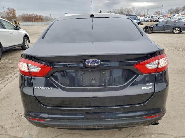 Ford Fusion Se Image 4