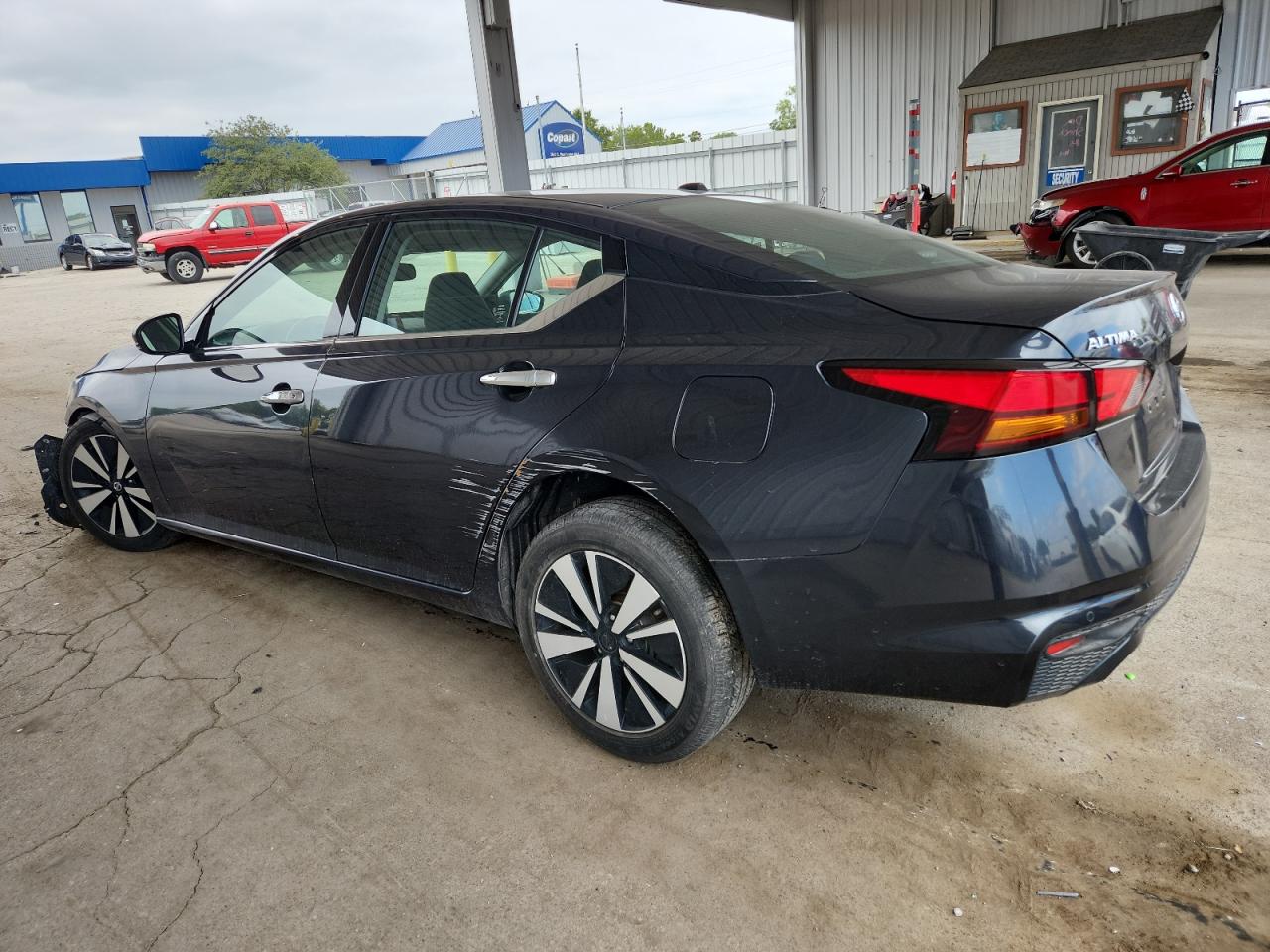 Nissan Altima Sl Image 2