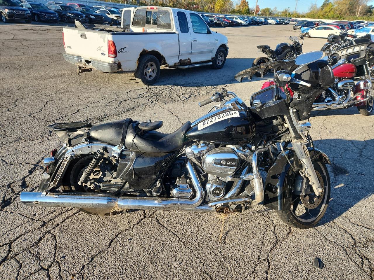 Harley-Davidson Fl Image 1