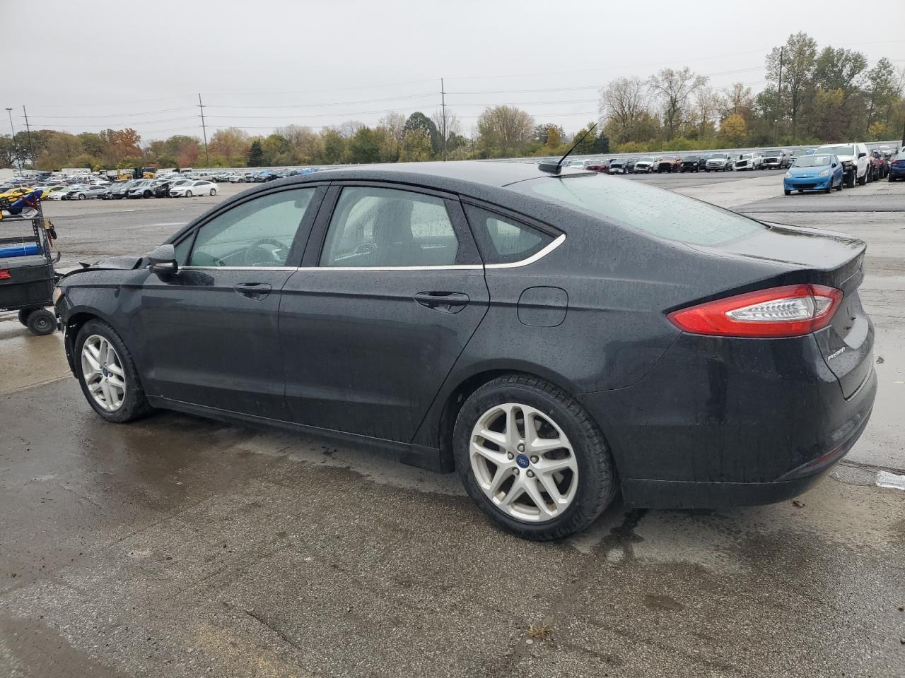 Ford Fusion Se Image 13