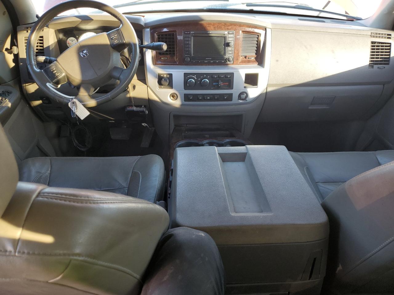 Dodge Ram 2500 St Image 5