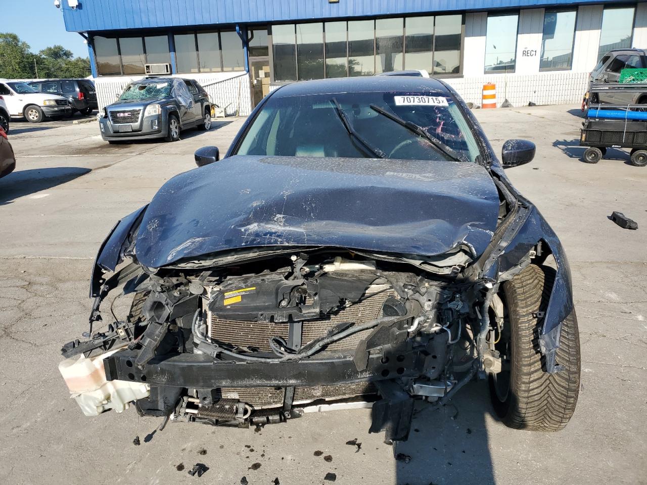 INFINITI G37 Base Image 9