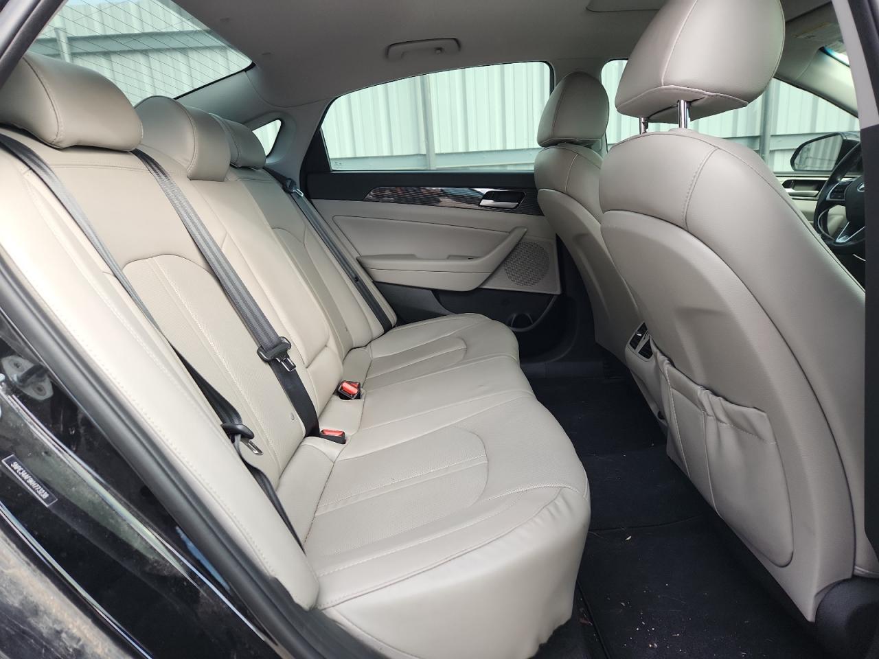 Hyundai SONATA Limited Image 8