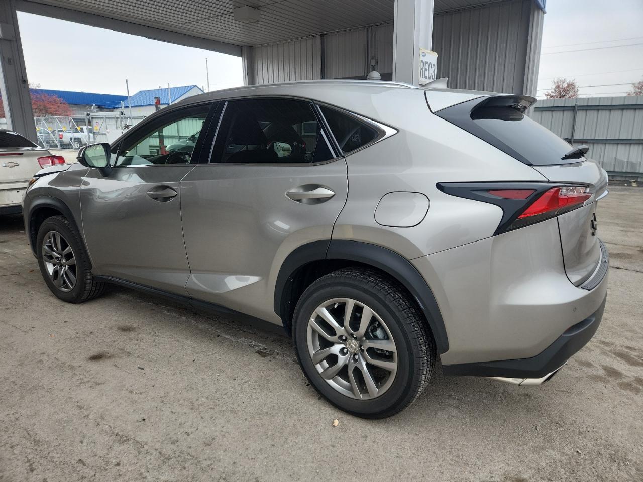 Lexus NX 200t Base Image 10
