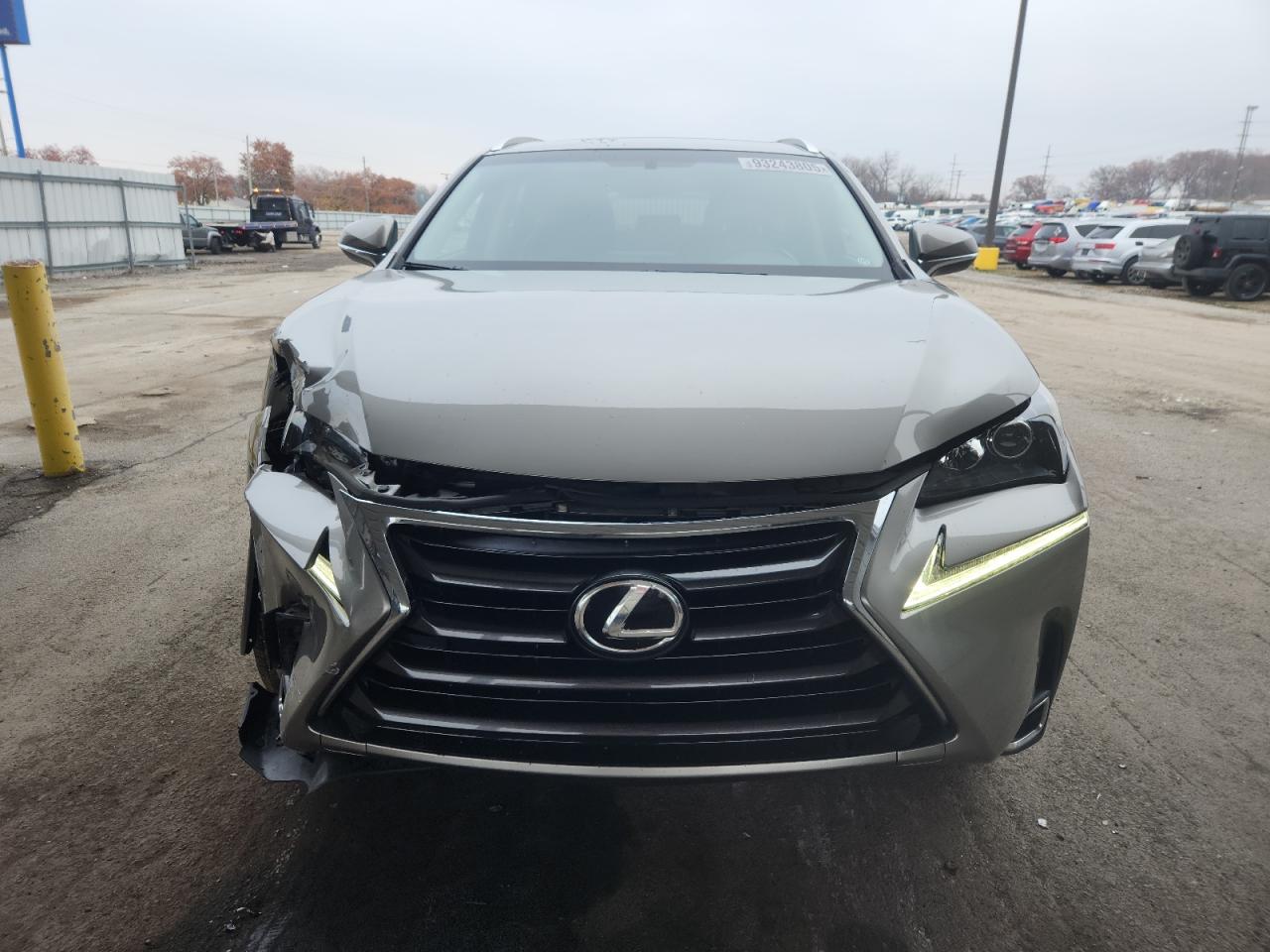 Lexus NX 200t Base Image 12