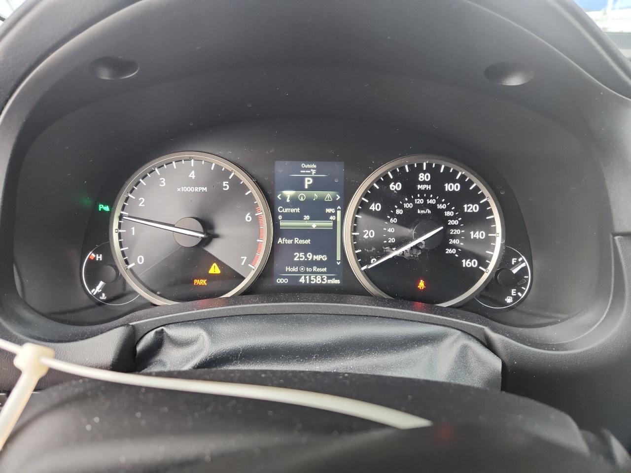 Lexus NX 200t Base Image 7