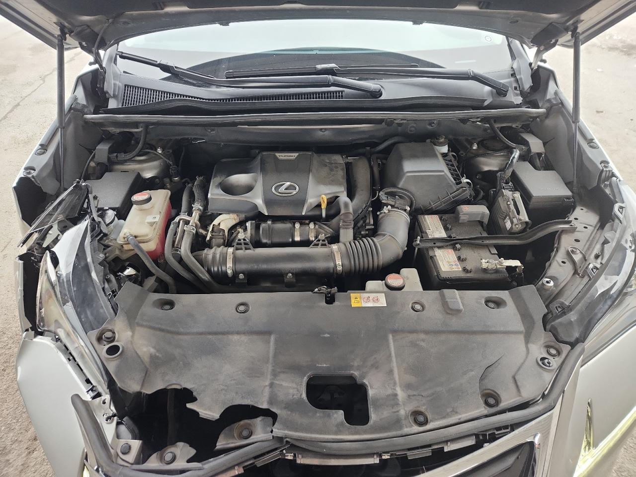 Lexus NX 200t Base Image 9