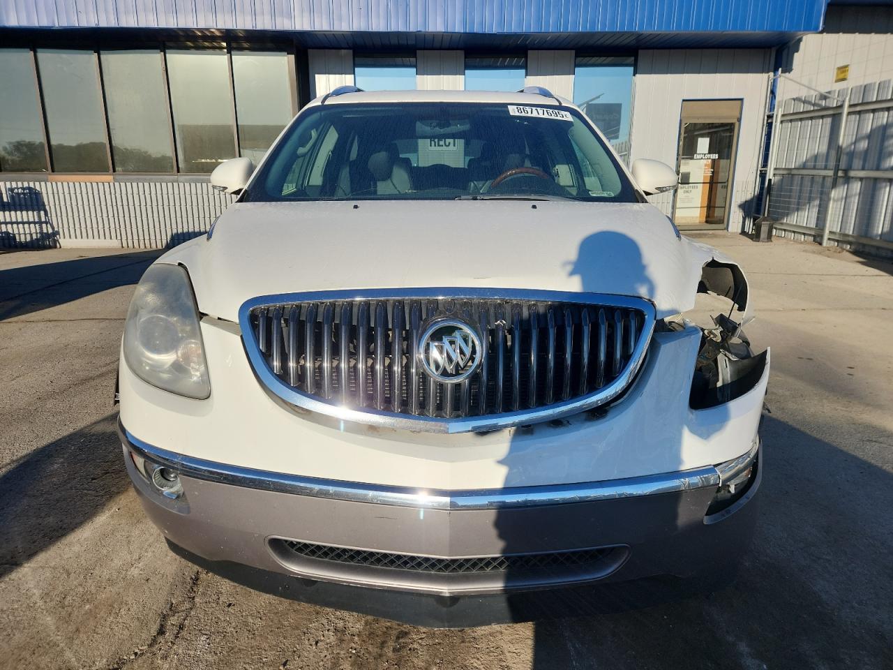 Buick Enclave Image 14