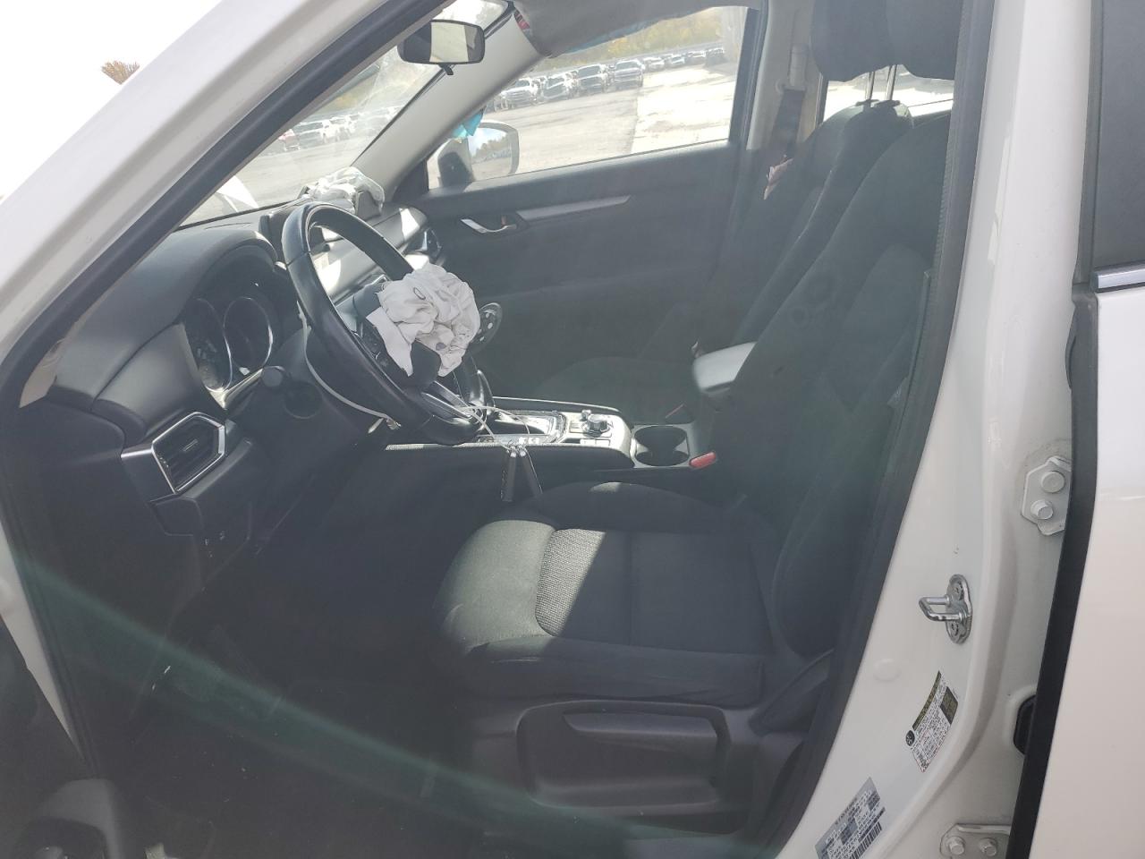 Mazda Cx Sport Image 9