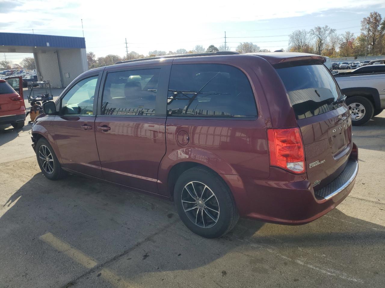 Dodge Caravan Gt Image 12