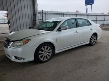  Salvage Toyota Avalon